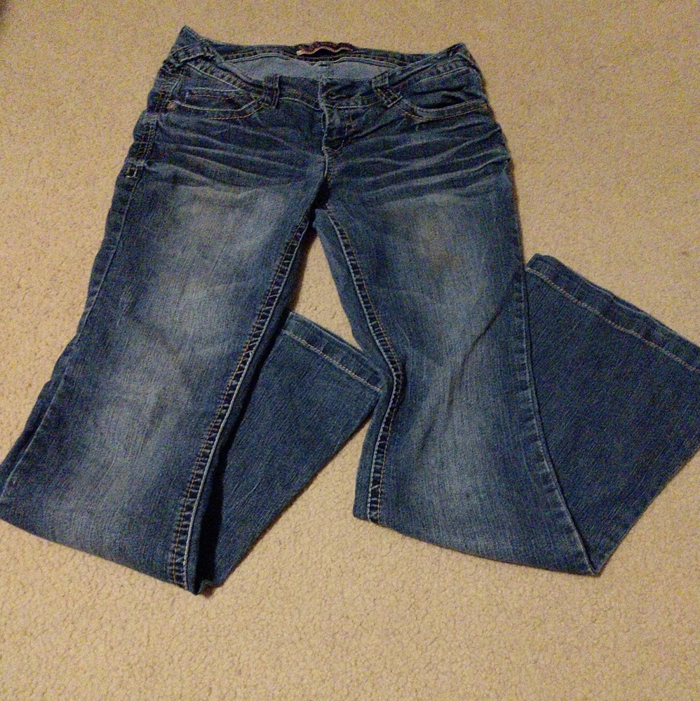 WallFlower Jeans